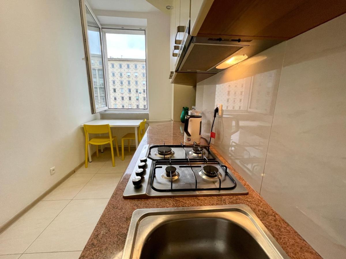 Diamond Metro Wifi 300 Mbs 70'Tv Netflix Hbo Appletv+ Apartamento Varsóvia Exterior foto