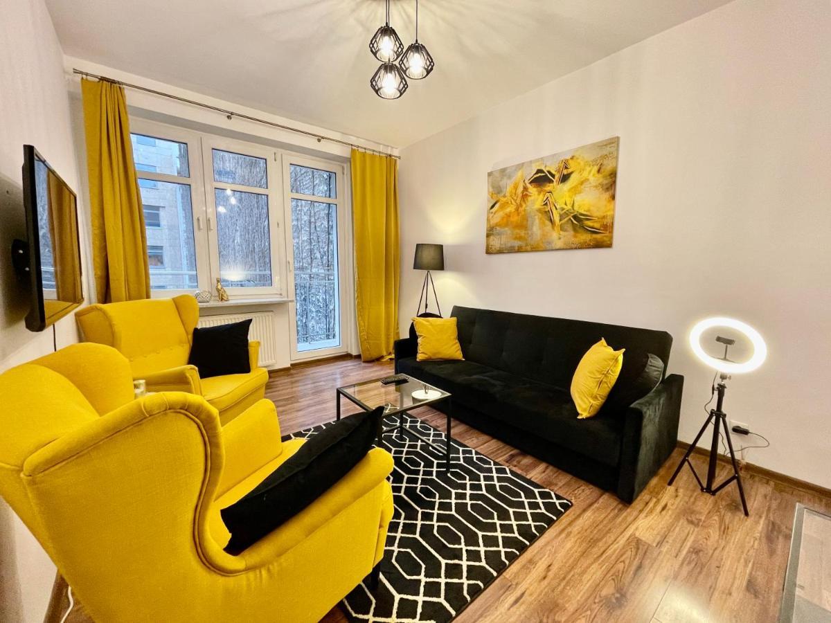Diamond Metro Wifi 300 Mbs 70'Tv Netflix Hbo Appletv+ Apartamento Varsóvia Exterior foto