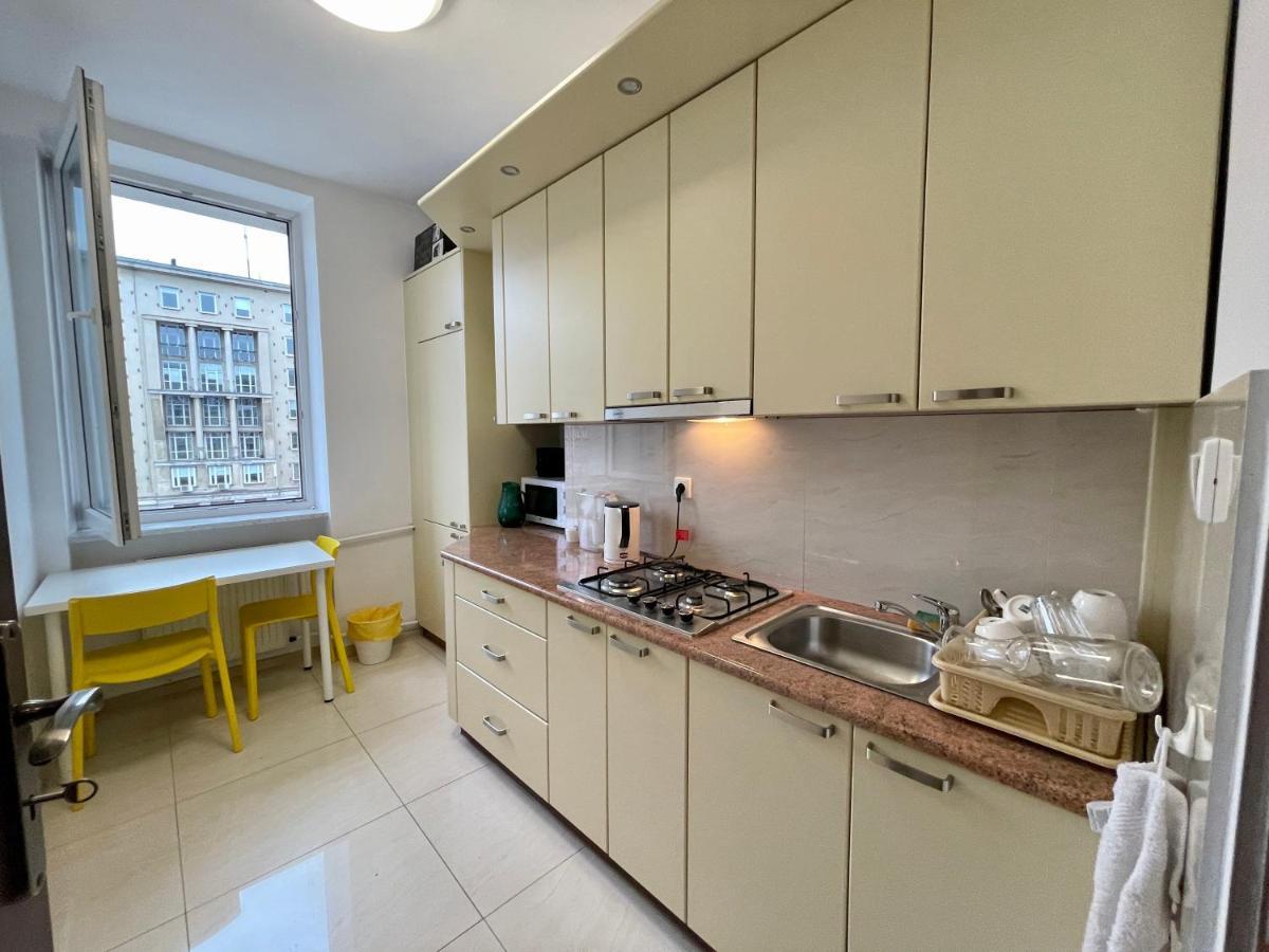 Diamond Metro Wifi 300 Mbs 70'Tv Netflix Hbo Appletv+ Apartamento Varsóvia Exterior foto