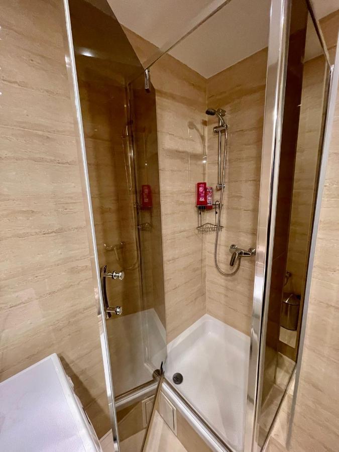Diamond Metro Wifi 300 Mbs 70'Tv Netflix Hbo Appletv+ Apartamento Varsóvia Exterior foto